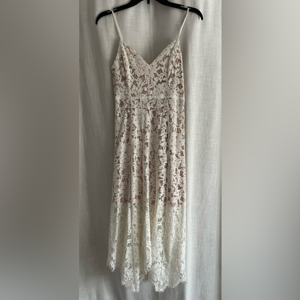 Lulu’s White Lace Midi Dress